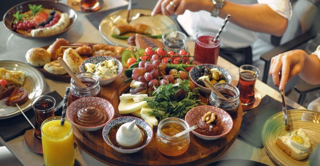 Фото номер 3 - HuQQabaz, restaurant - Dubai, UAE