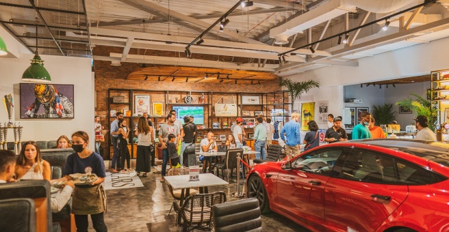 Фото номер 5 - The Cars, cafe - Dubai, UAE