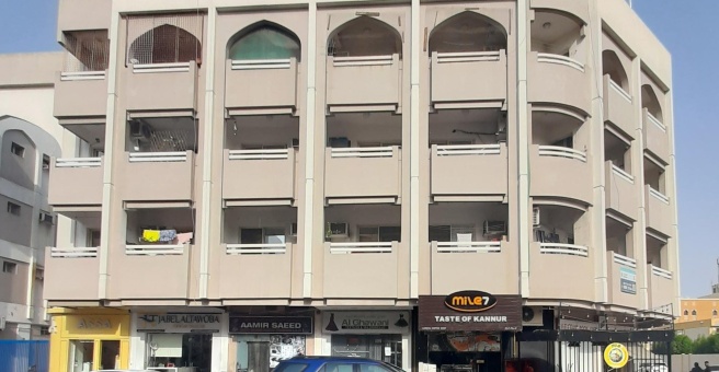 Фото номер 2 - Mile 7, cafe - Dubai, UAE