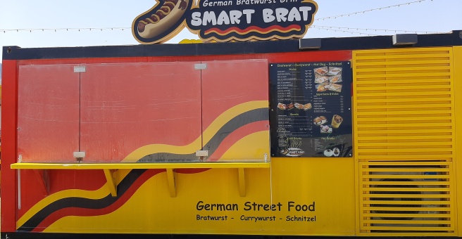 Фото номер 3 - Smart Brat German Bratwurst Grill, food truck - Dubai, UAE