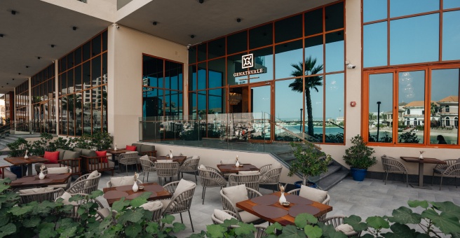 Фото номер 2 - Genatsvale, restaurant - Dubai, UAE