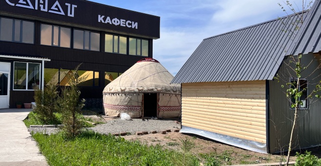 Фото номер 2 - Санат, кафе - Бишкек, Кыргызстан