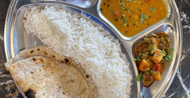 Фото номер 5 - Just Desi Snacks, vegetarian restaurant - Dubai, UAE