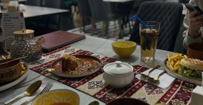Фото номер 6 - Bauyrdaq Qazaq Fast-food , ​кафе национальной кухни - Алматы, Казахстан