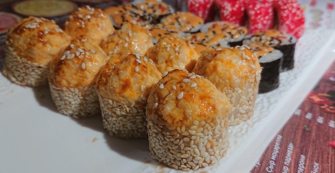 Фото номер 4 - Sushi wok, суши-бар - Бишкек, Кыргызстан