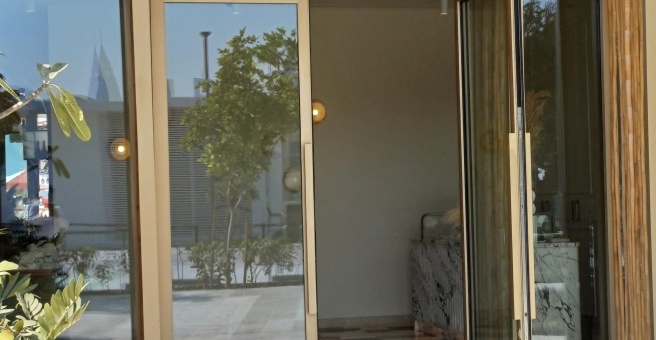 Фото номер 1 - Chouchou French Beach House, restaurant - Dubai, UAE