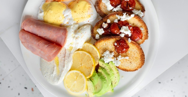 Фото номер 3 - Lavash Patisseire & Burgers, restaurant - Dubai, UAE