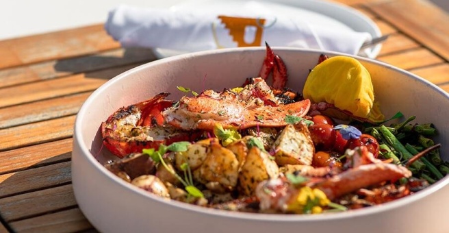 Фото номер 3 - Peaches & Cream, beach restaurant - Dubai, UAE