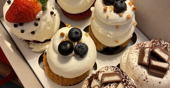 Фото номер 2 - Whoopie Cakes, американское кафе-кондитерская - Алматы, Казахстан