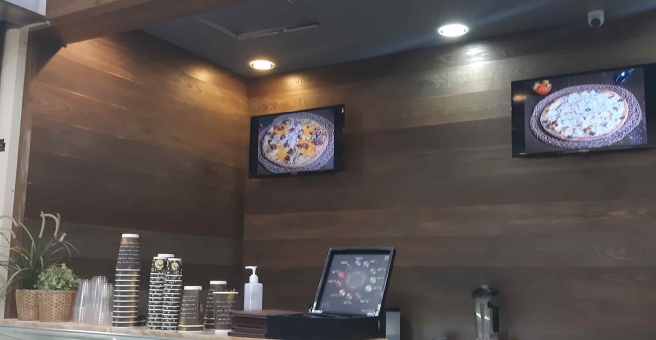 Фото номер 1 - The Village Grill, restaurant - Dubai, UAE