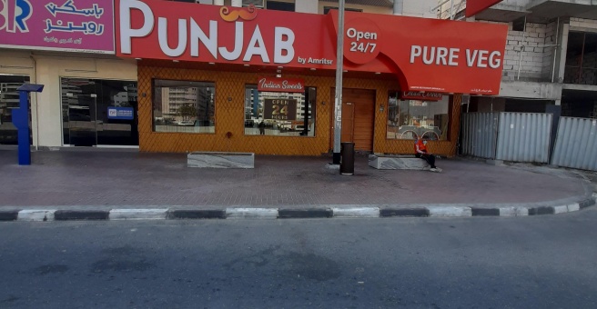Фото номер 4 - Punjab by Amristr Pure, vegeterian restaurant - Dubai, UAE