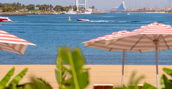 Фото номер 2 - Peaches & Cream, beach restaurant - Dubai, UAE