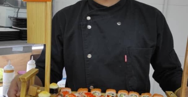 Фото номер 4 - Okiniiri sushi & pizza, суши-бар - Бишкек, Кыргызстан
