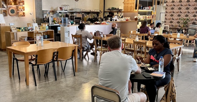 Фото номер 2 - Kave, pet friendly cafe - Dubai, UAE