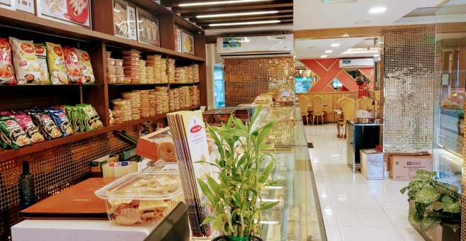 Фото номер 3 - Madhur Milan Sweets & Restaurant - Dubai, UAE