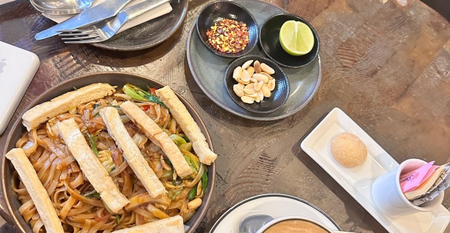 Фото номер 2 - Socialicious House of Asian Blends, restaurant - Dubai, UAE