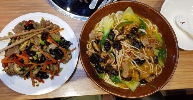 Фото номер 2 - Chongqing Liuyishou, restaurant - Dubai, UAE