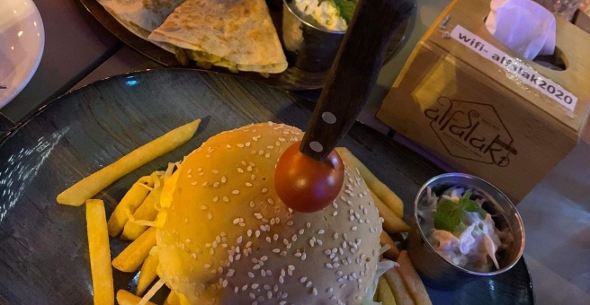 Фото номер 3 - Al Falak, cafe - Dubai, UAE