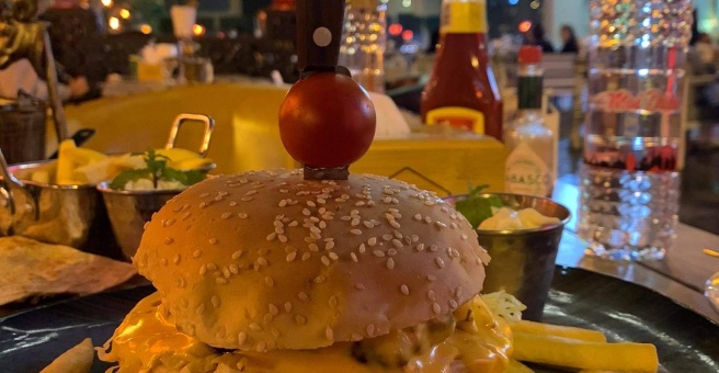 Фото номер 2 - Al Falak, cafe - Dubai, UAE