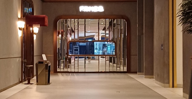 Фото номер 1 - FRNDS, grand cafe - Dubai, UAE