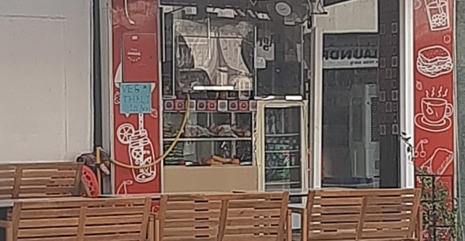 Фото номер 1 - Chowpatty Khatta Meetha, cafeteria - Dubai, UAE