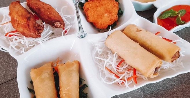 Фото номер 2 - Khao Siam, restaurant - Dubai, UAE