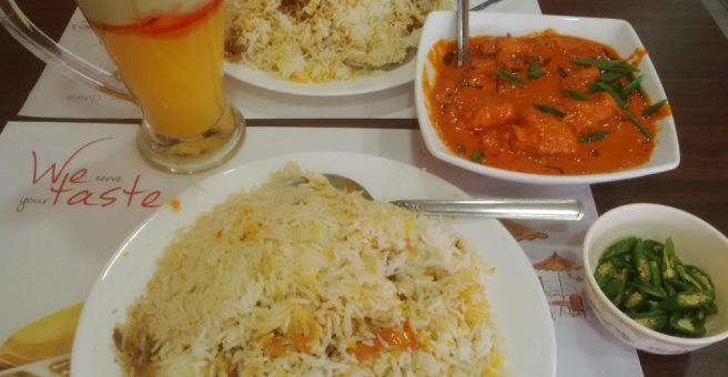 Фото номер 6 - Visitors, restaurant - Dubai, UAE