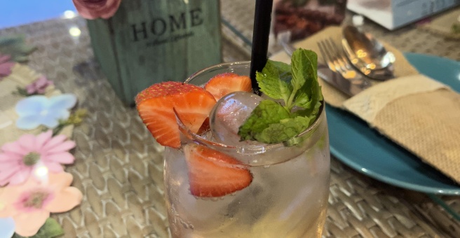 Фото номер 1 - Lanoisette, cafe - Dubai, UAE