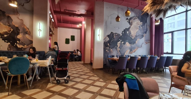 Фото номер 6 - Central Family Restaurant, семейное кафе - Астана, Казахстан