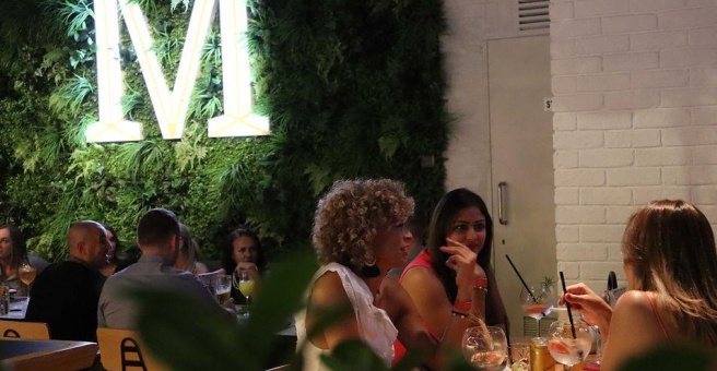 Фото номер 6 - Mezzanine Bar & Kitchen, restaurant - Dubai, UAE