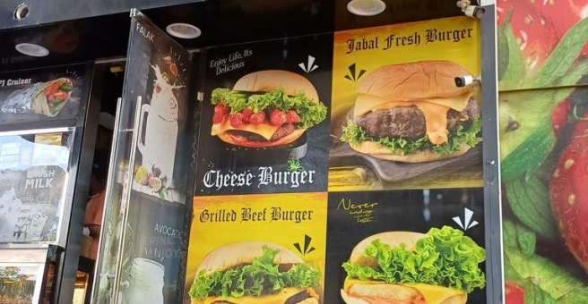 Фото номер 2 - Hot Burger, cafeteria - Dubai, UAE