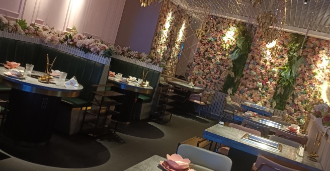Фото номер 3 - Flower House Hot Pot, restaurant - Dubai, UAE