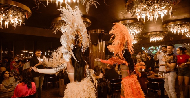 Фото номер 5 - Seven Sisters, restaurant - Dubai, UAE